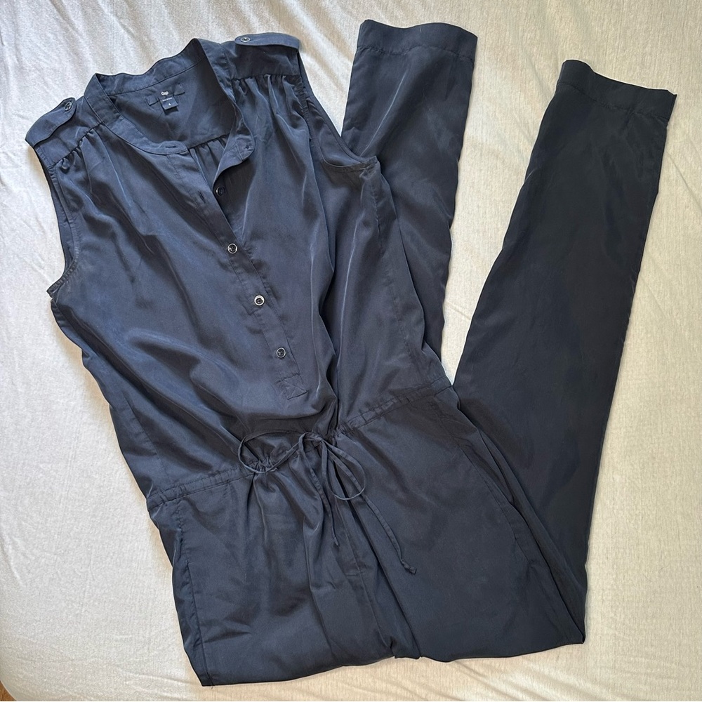 GAP Women’s Navy Blue Tie Waist Jumpsuit Size 4